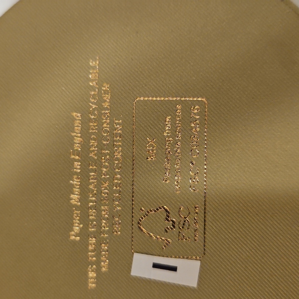 Box - Picture 5 of 8